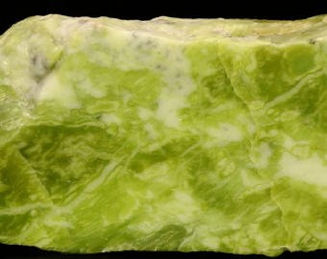 Green serpentine stone slab Slice