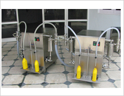 Liquid Filling Machine (Semi-Automatic)