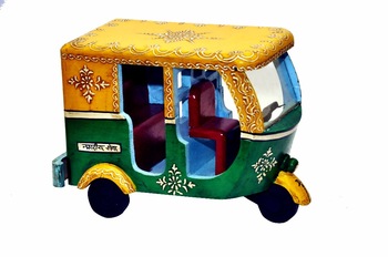 Embossed Hand painted Wooden Handicraft Auto Rickshaw Toy