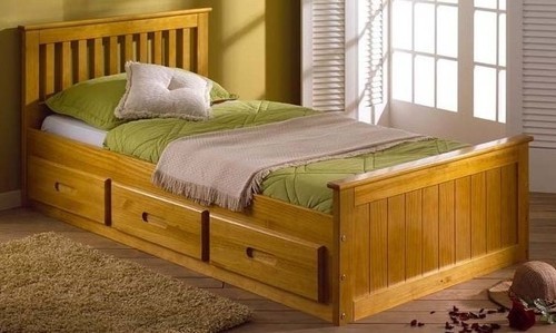 Polished Sagwan Wood Bed, for Home, Hotel, Feature : High Strength, Quality Tested, Stylish, Termite Proof