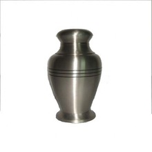Metal Plastic Cremation Urns, for Adult, Color : Marble Finish with Cut Work