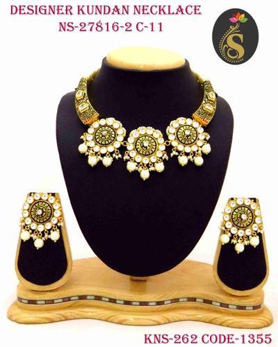 Kundan Stone Necklace Set, Occasion : Wedding Wear, Party Wear