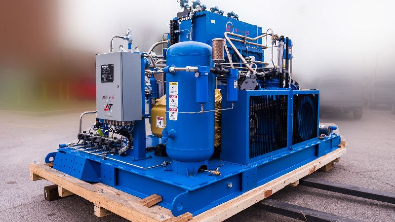 50Hz 125-150Kg Cast Iron Gas Compressor, Voltage : 110V, 220V