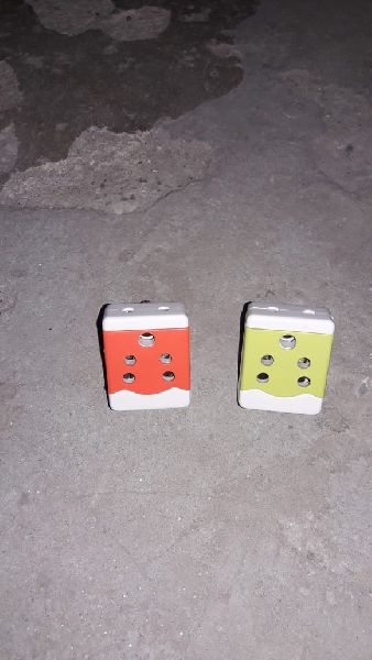 Multi plug, Shape : Square