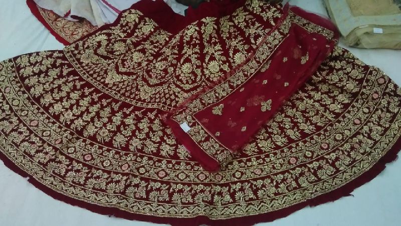 hand work bridal lehenga