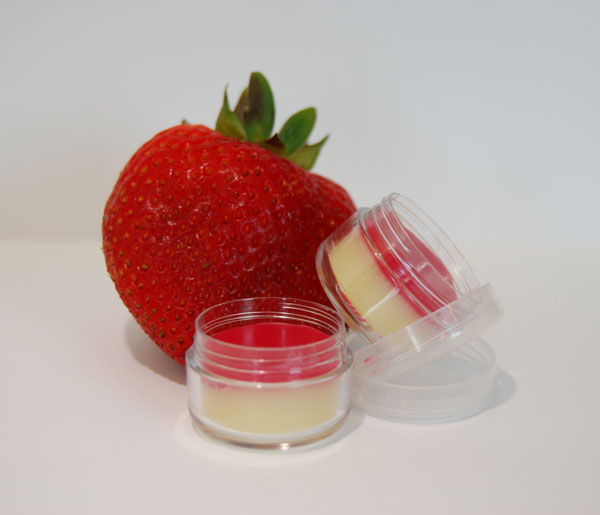 Dhwanilife Care Strawberry Lip Balm, Shelf Life : 3years