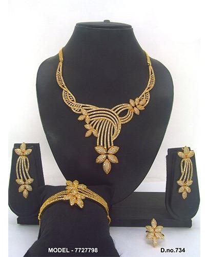 Golden American Diamond Jewellery Set, Purity : 100%