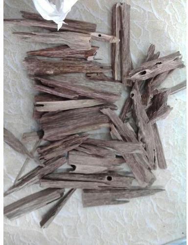 Agarwood chip, Purity : 99%