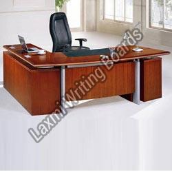 Polished Wood Modern Executive Table, for Home, Hotel, Feature : Accurate Dimension, Attractive Designs