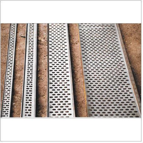 Aluminum Steel Perforated Cable Tray