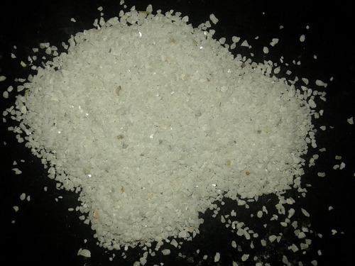 White Marble Chips (1.5-3 mm)