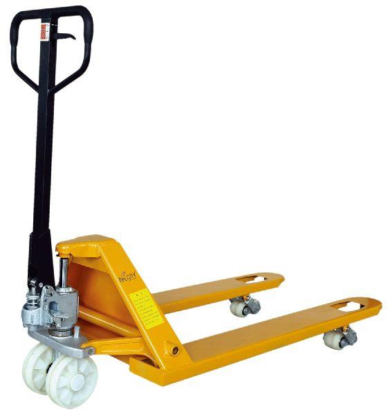 Metal hand pallet truck, for Moving Goods, Capacity : 2.5 TON