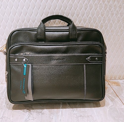 Plain Leather Black Office Bag, Feature : Adjustable Strap, Dirt Resistant, Fine Quality