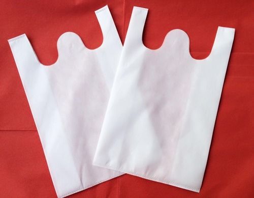 Non Woven W Cut Bags, For Goods Packaging, Shopping, Pattern : Plain