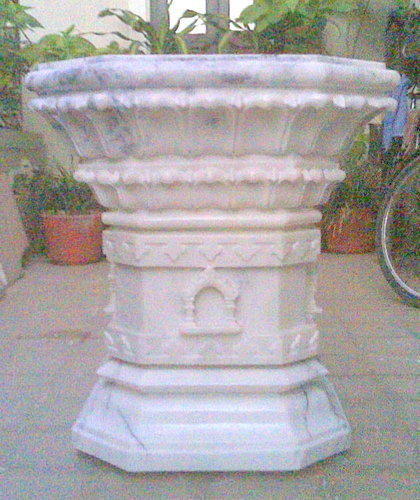 Square Marble Tulsi Pot Planter, for Garden Decoration, Color : Off White