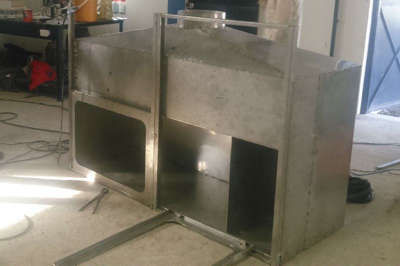 Stainless Steel Duct Cover, for Industrial products, Size : Standard