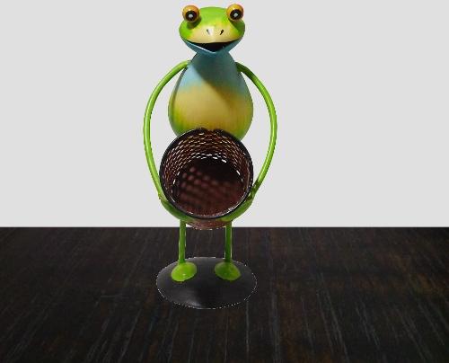 Kraphy Metal Polished Frog Shaped Pen Holder, Size : 23 cm x 11 cm x 10 cm