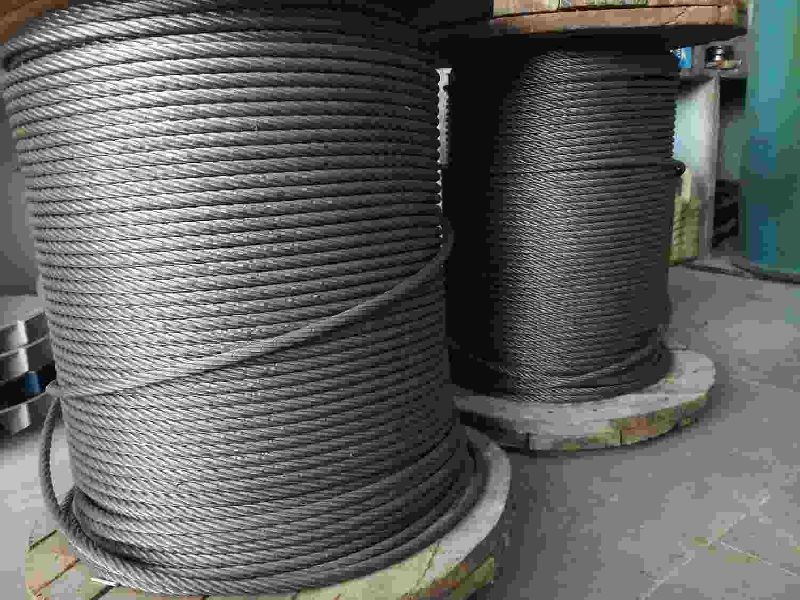 Metal Wire Rope, Pattern : Plain, Technics : Machine Made at Rs 36