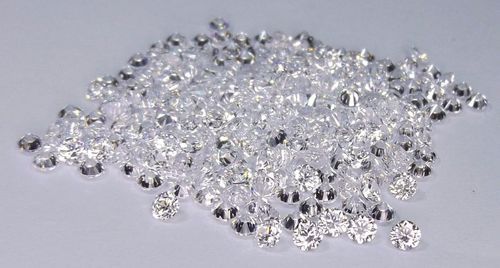 Round hpht POLISHED DIAMONDS, for Jewellery Use, Size : 0-10mm, 10-20mm, 20-30mm, 30-40mm, 40-50mm