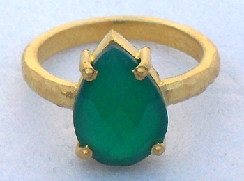 Vermeil gold green onyx gemstone ring, Occasion : Anniversary, Engagement, Gift, Party, Wedding