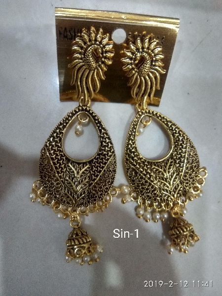 Polished Brass costume earing, Packaging Type : Plastic Box