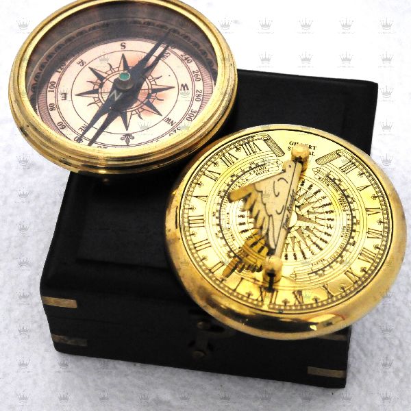 SARA INTERNATIONAL Nautical Brass Sundial Compass, Color : Golden