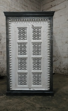 Core Carving Solid wood Cabinet