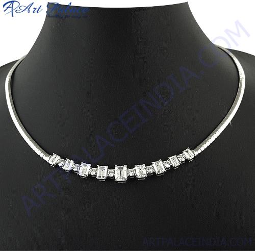 Latest Design Cubic Zirconia Gemstone Silver Necklace, 925 Sterling Silver Jewelry