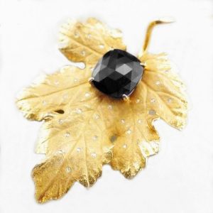 Solitaire Black Diamond Sculpted Leaf Pin