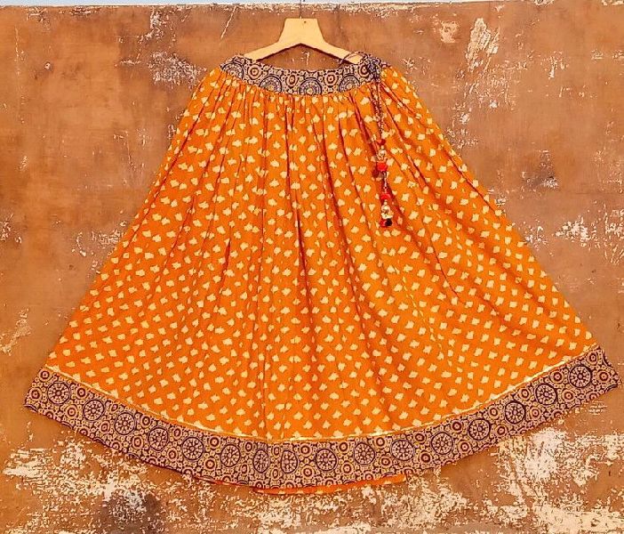 Cotton Orange Polka Chaniya, Occasion : Casual wear