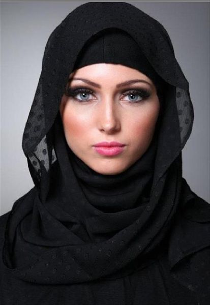 Plain Stylish Arab Hijab, Feature : Anti-Static, Easy Washable