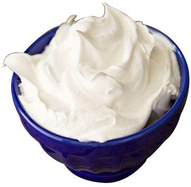 Buffalo Milk Cream, for Hotel, Restaurant, Feature : Good In Taste, Non Harmful