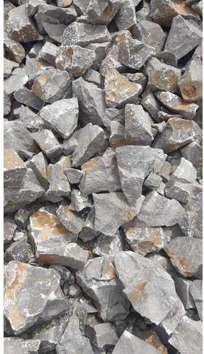 grey limestone lumps