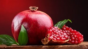 Organic fresh pomegranate, Shelf Life : 0-3days