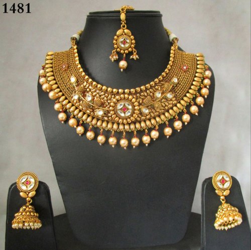 NV Jeweler Traditional Kundan and Beads Choker Necklace Set for Women  (White) at Rs 899/set, नेकलेस सेट in Greater Noida