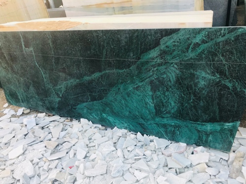 Bush Hammered Black Green Marble, for Hotel, Kitchen, Office, Restaurant, Size : 12x12ft12x16ft, 18x18ft