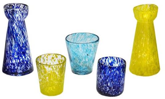 Polished Colored Marble Vase, for Home Decor, Hotel Decor, Restaurant Decor, Feature : Attractive Designs