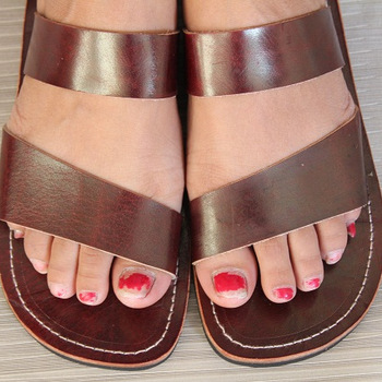 Women Genuine Leather Vintage Flat Sandal, Style : Flip Flops