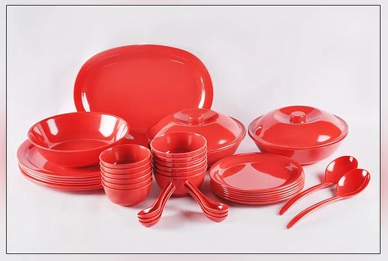 Red Melamine Plastic Dinner Sets, for Home Use, Hotels, Restaurant, Feature : Dust Proof, Fine Finished