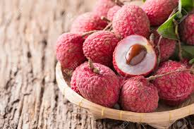 Fresh Organic Lychee, Color : Red