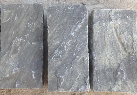 Non Polished Sandstone Black Stone Bricks, Shape : Rectangular