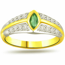 Diamond & Emerald Gold Ring