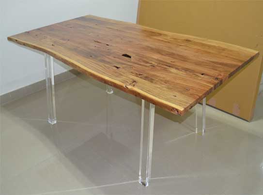 Live Edge Wooden Simple Design Dining Table