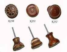 Hi-tech Antique Wooden Knobs