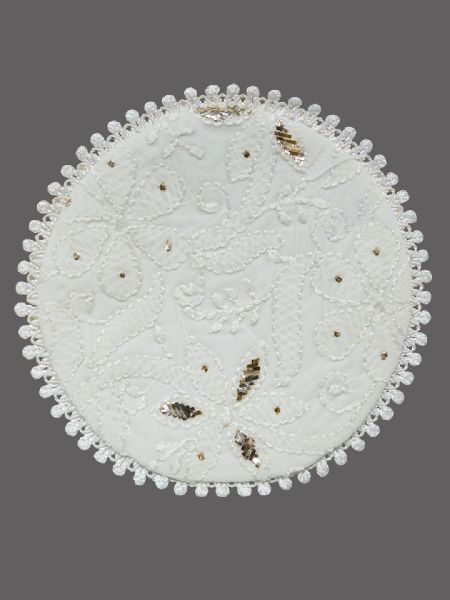 Hand Embroidered White Pure Georgette Lucknow Chikankari Table Coaster