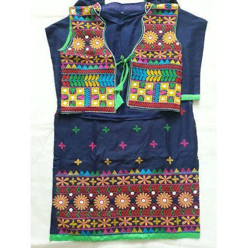 Printed Cotton Ladies Stylish Embroidery Kurti, Occasion : Casual Wear