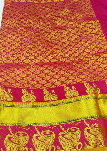 Silk Fancy Border Saree, Feature : Easily Washable, Impeccable Finish, Shrink Resistant