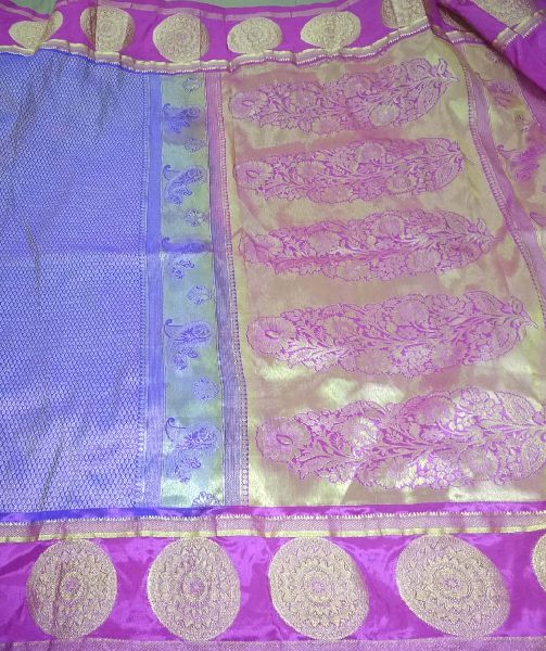 Silk Sunrise Traditional Saree, Technics : Handloom
