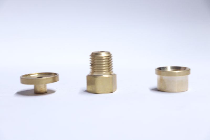 Brass Air Brake Connectors, for Automotive Industry, Electronic Device, Feature : Four Times Stronger