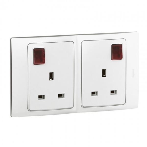 DOUBLE SWITCHED SOCKET WITH LED